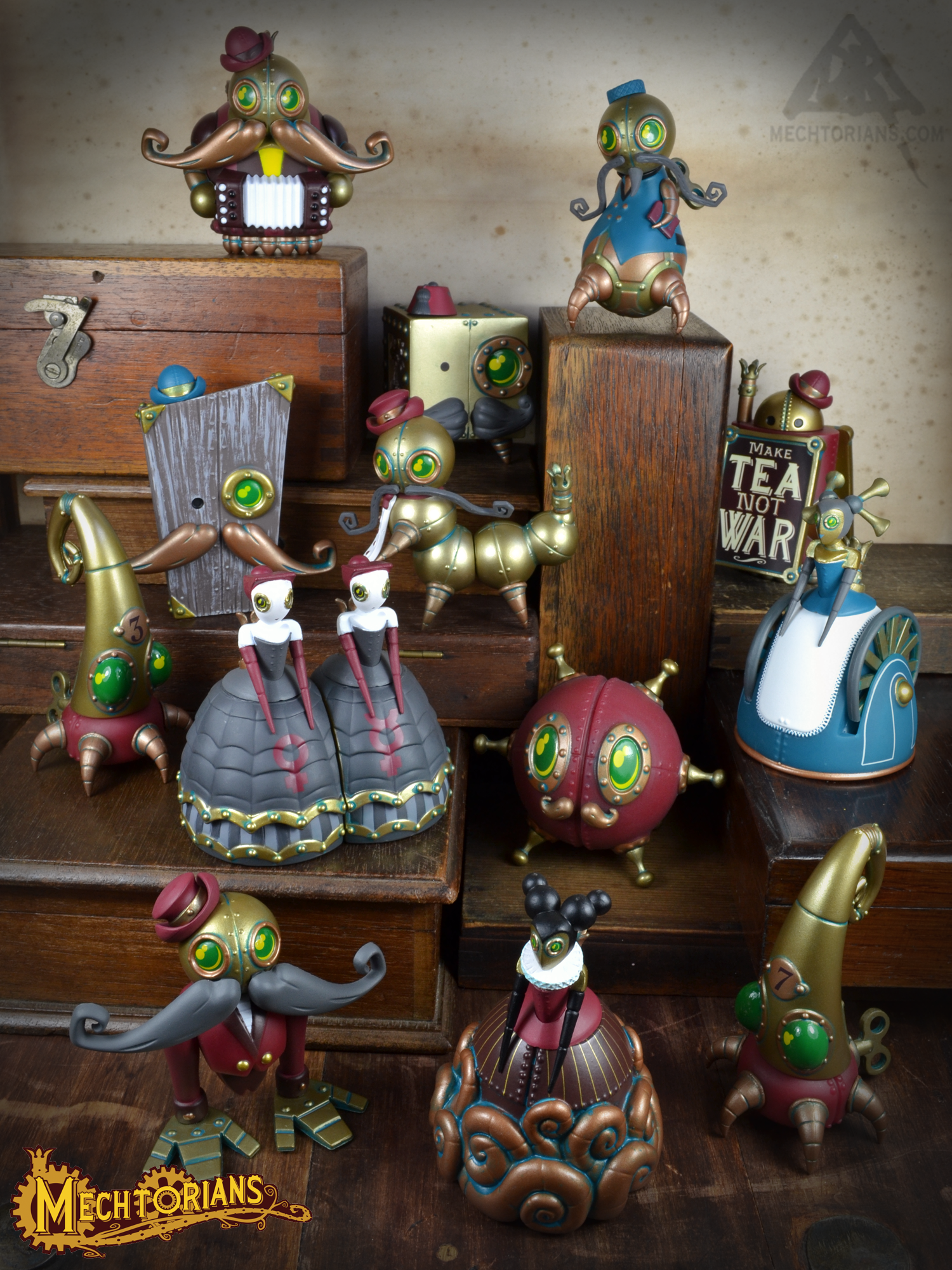 Doktor A's Mini Mechtorians vinyl figure Series 2 with Kidrobot.