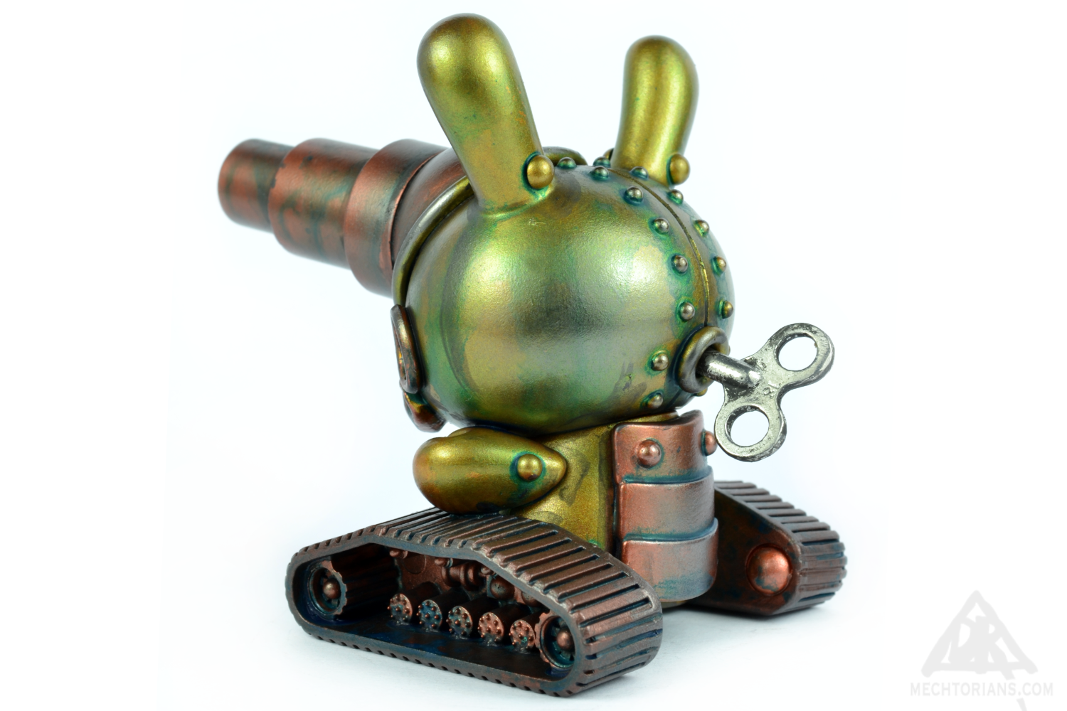 Sherman Smoothbore. A Tank shaped Mechtorian Customised 3" Dunny by Doktor A. Bruce Whistlecraft.